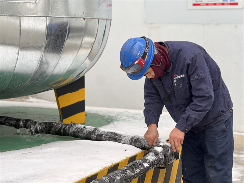 陕煤集团新型能源公司:定格迎冬保供瞬间的他们2.png 陕煤集团新型能源公司:定格迎冬保供瞬间的他们2.png